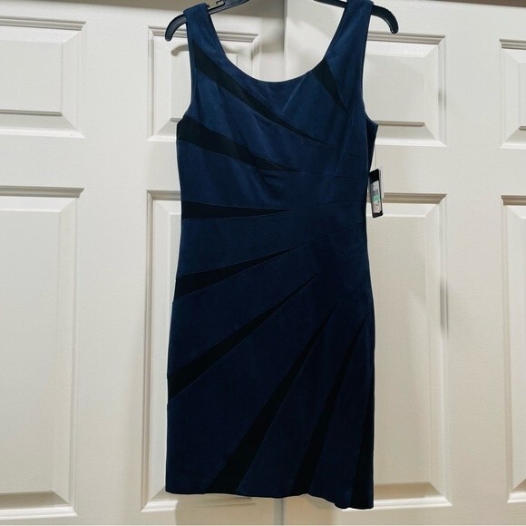 NWT Guess Blue and Black Starburst Dress Size 8 - Picture 3 of 11